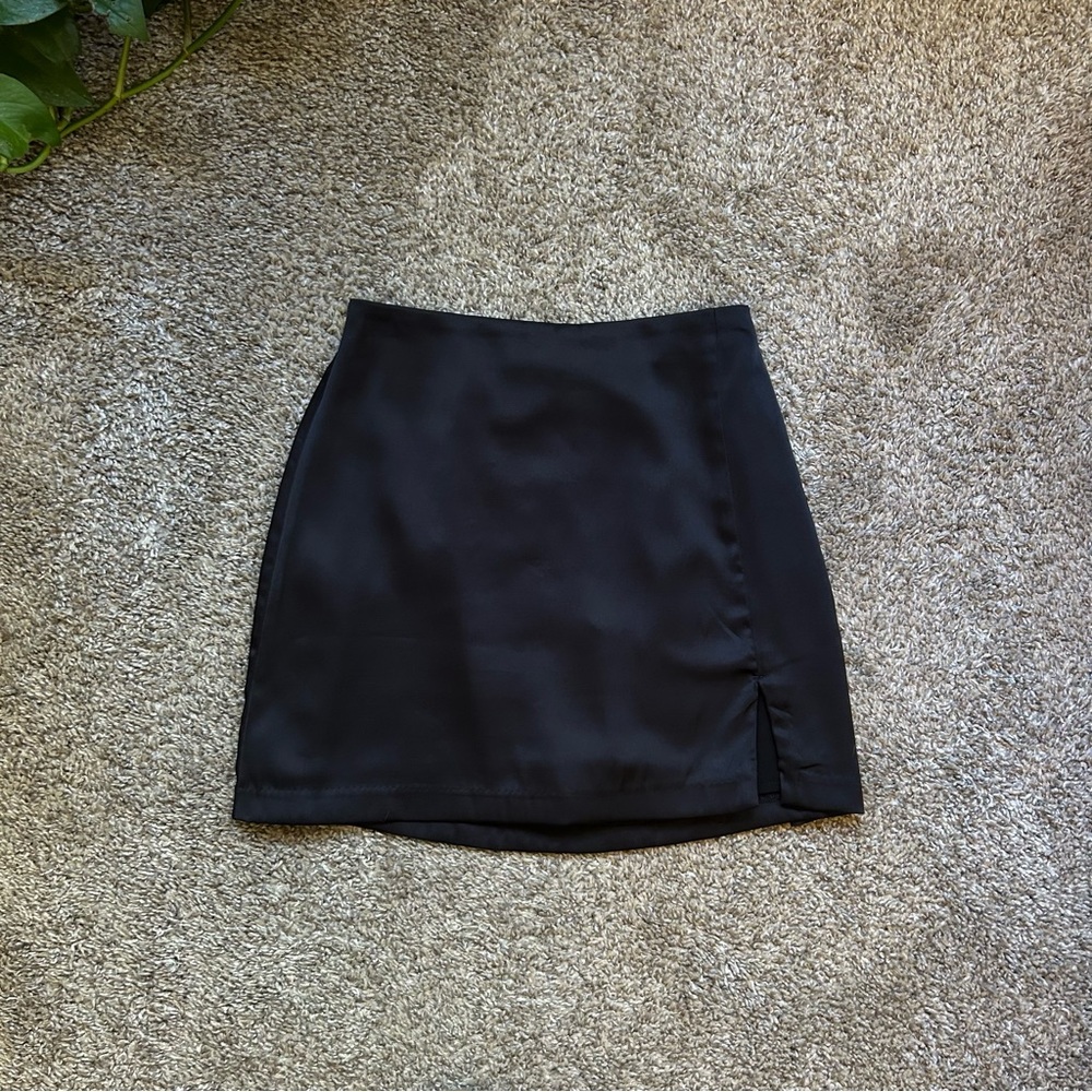 Abercrombie & Fitch Black Mini Skirt